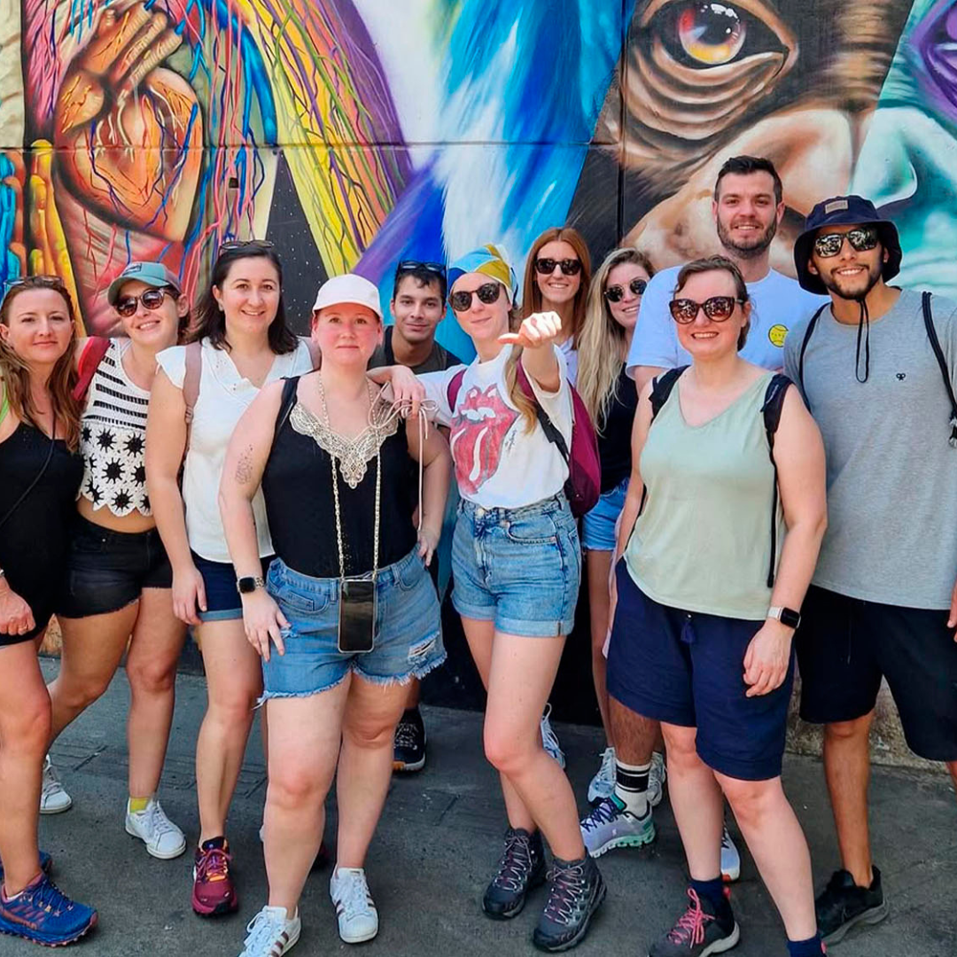 tour-comuna-13-medellin-destinos-el-sol-11